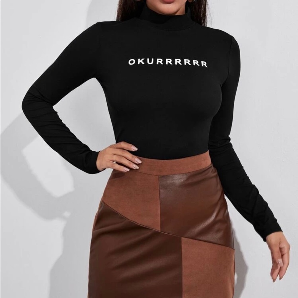 🖤NEW ARRIVALS🤍 “Okurrrrrr” Mock Neck Slim Tee